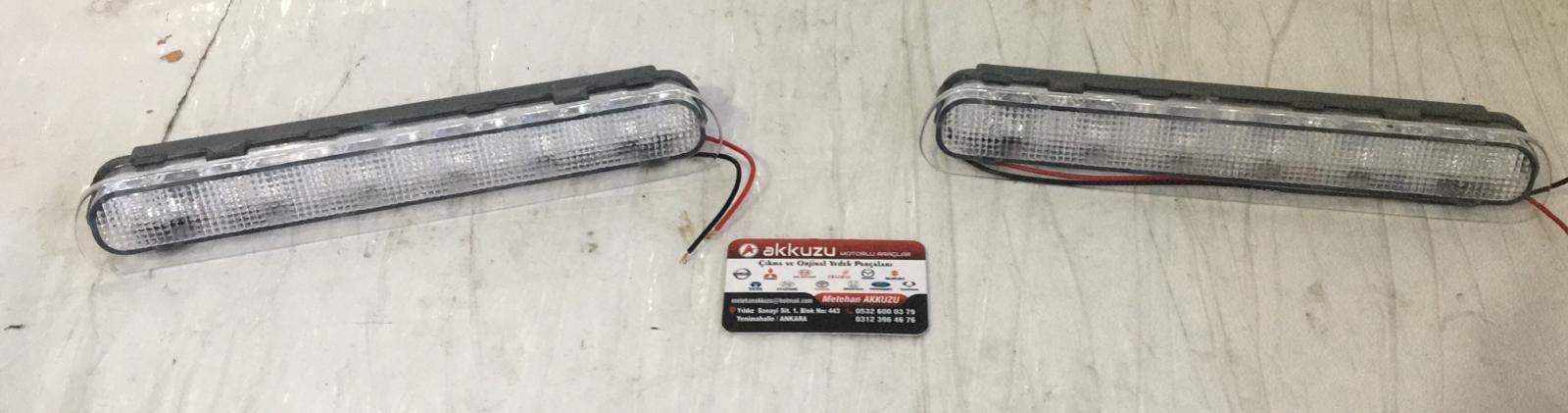 TOYOTA HİLUX BEYAZ BAGAJ REFLEKTÖRÜ -X14042025-148