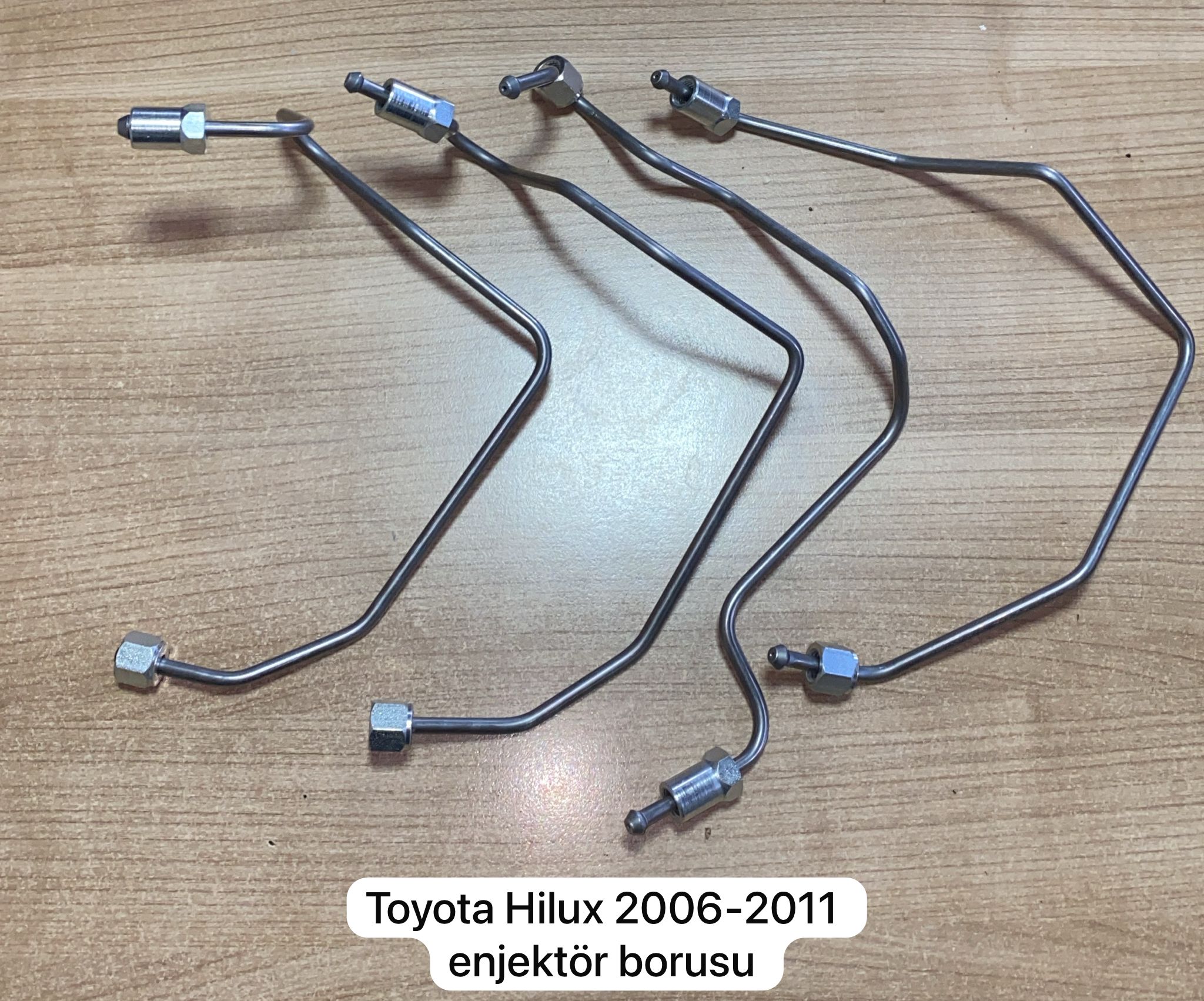TOYOTA HİLUX ENJEKTÖR BORUSU -X14042025-300