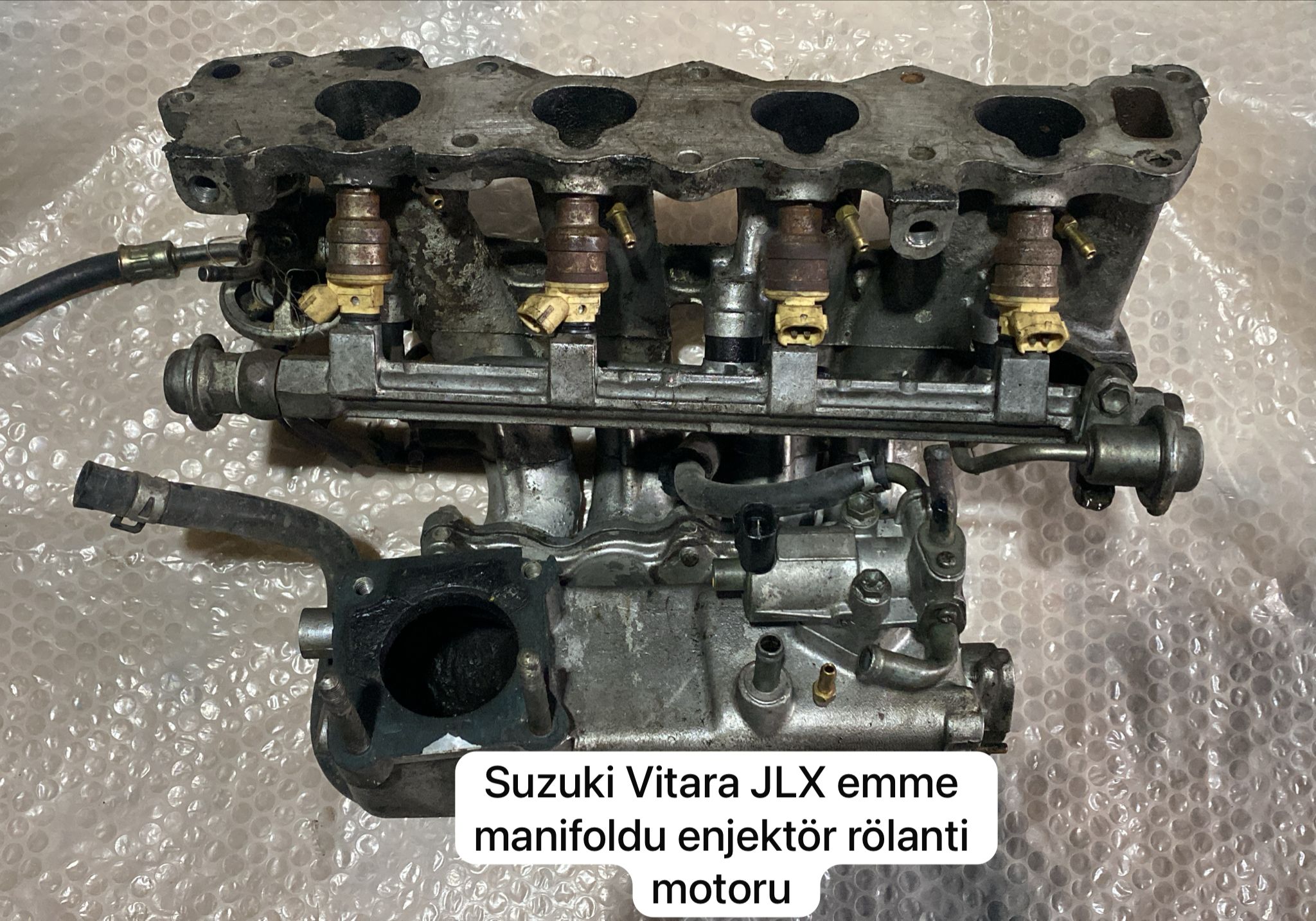 SUZUKİ VİTARA JLK EMME MANİFOLDU ENJEKTÖR ROLANTİ MOTORU -X14042025-1117