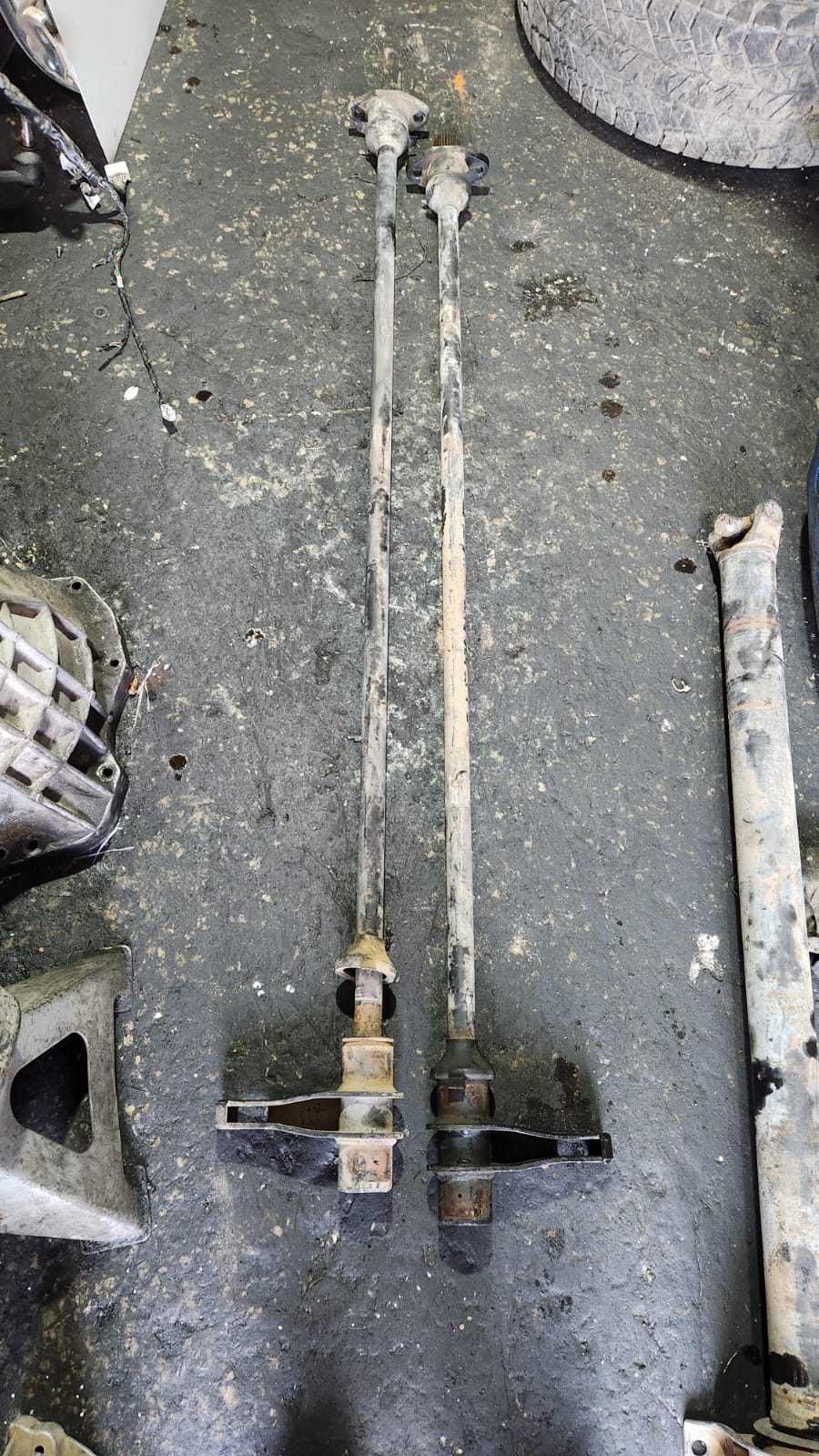 TATA TELCOLİNE ÇIKMA TORSİYON MİLİ -X14042025-1131