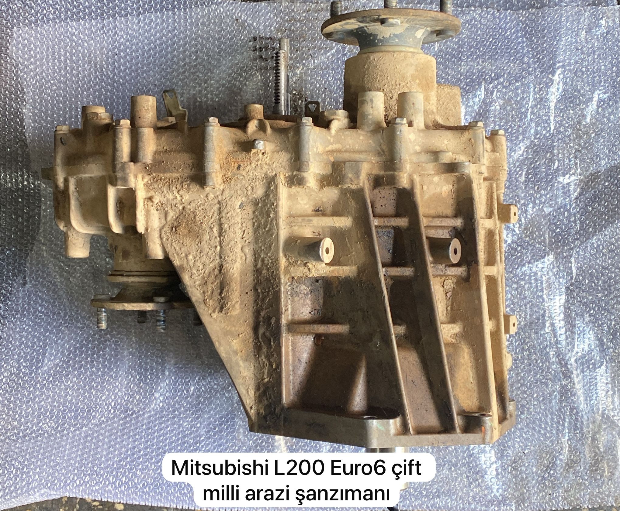 MİTSUBİSHİ L200 E6 ÇİFT MİLLİ ARAZİ ŞANZUMAN -X14042025-1797