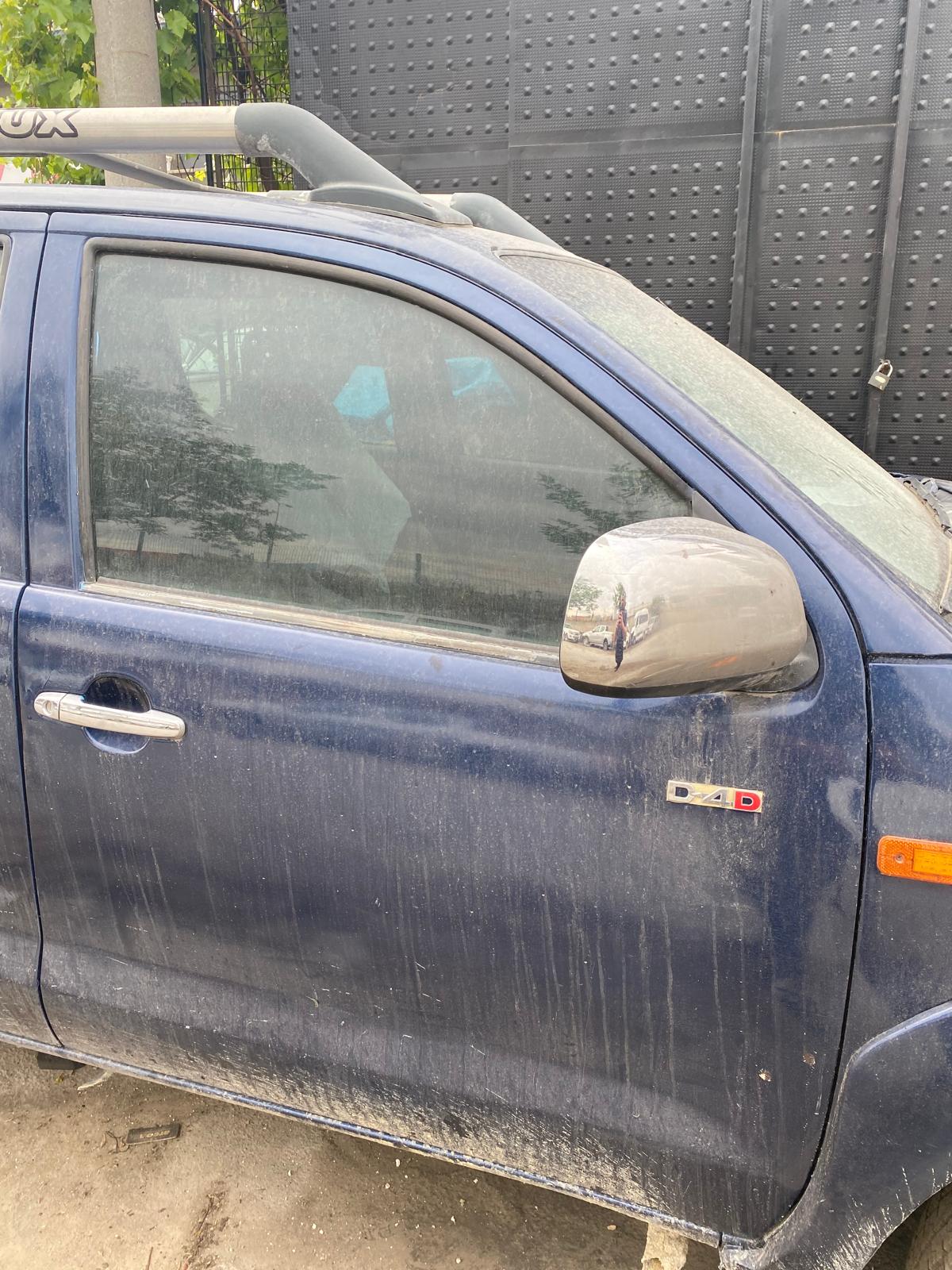 TOYOTA HİLUX 2006-2011 SAĞ ÖN KAPI -X14042025-1932