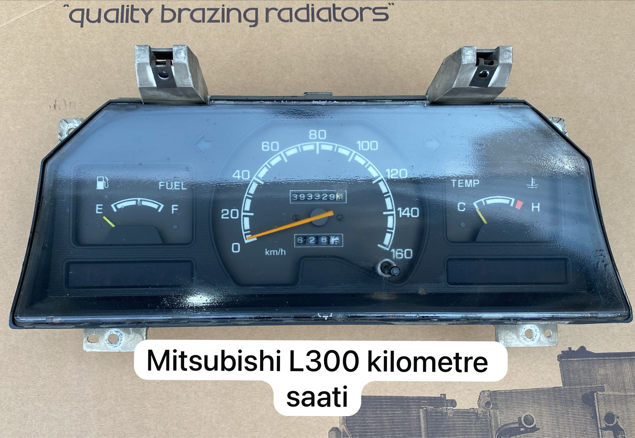 MİTSUBİSHİ L300 KİLOMETRE SAATİ -X14042025-2179