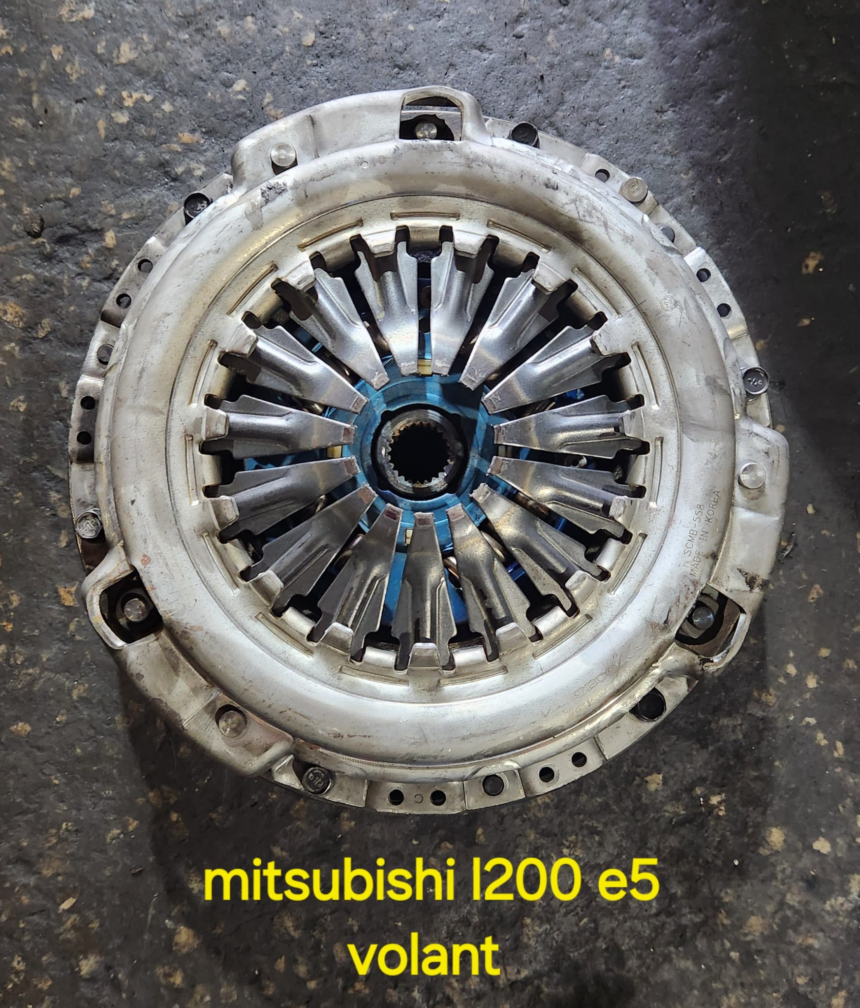 MİTSUBİSHİ L200 E5 VOLANT -X14042025-2437