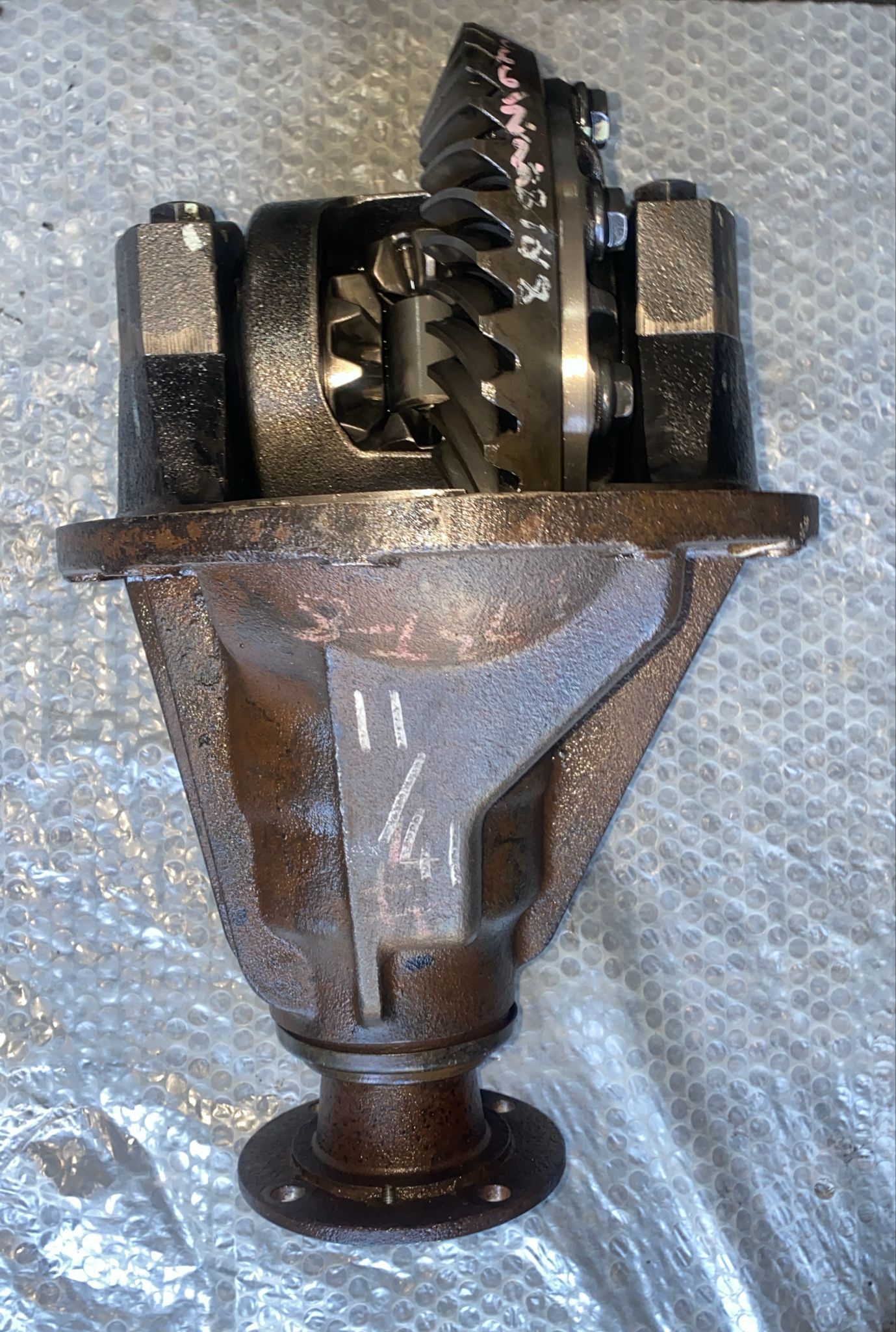 FORD RANGER ARKA KİLİTLİ DEFRANSİYEL -X14042025-3206