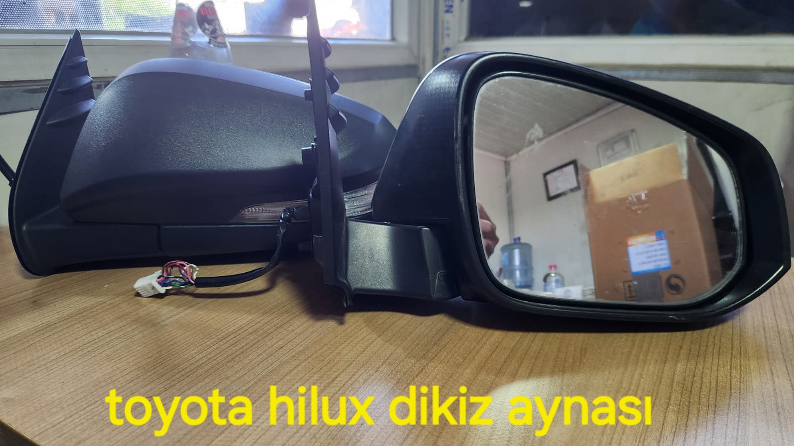 TOYOTA HİLUX DİKİZ AYNASI -X14042025-2363