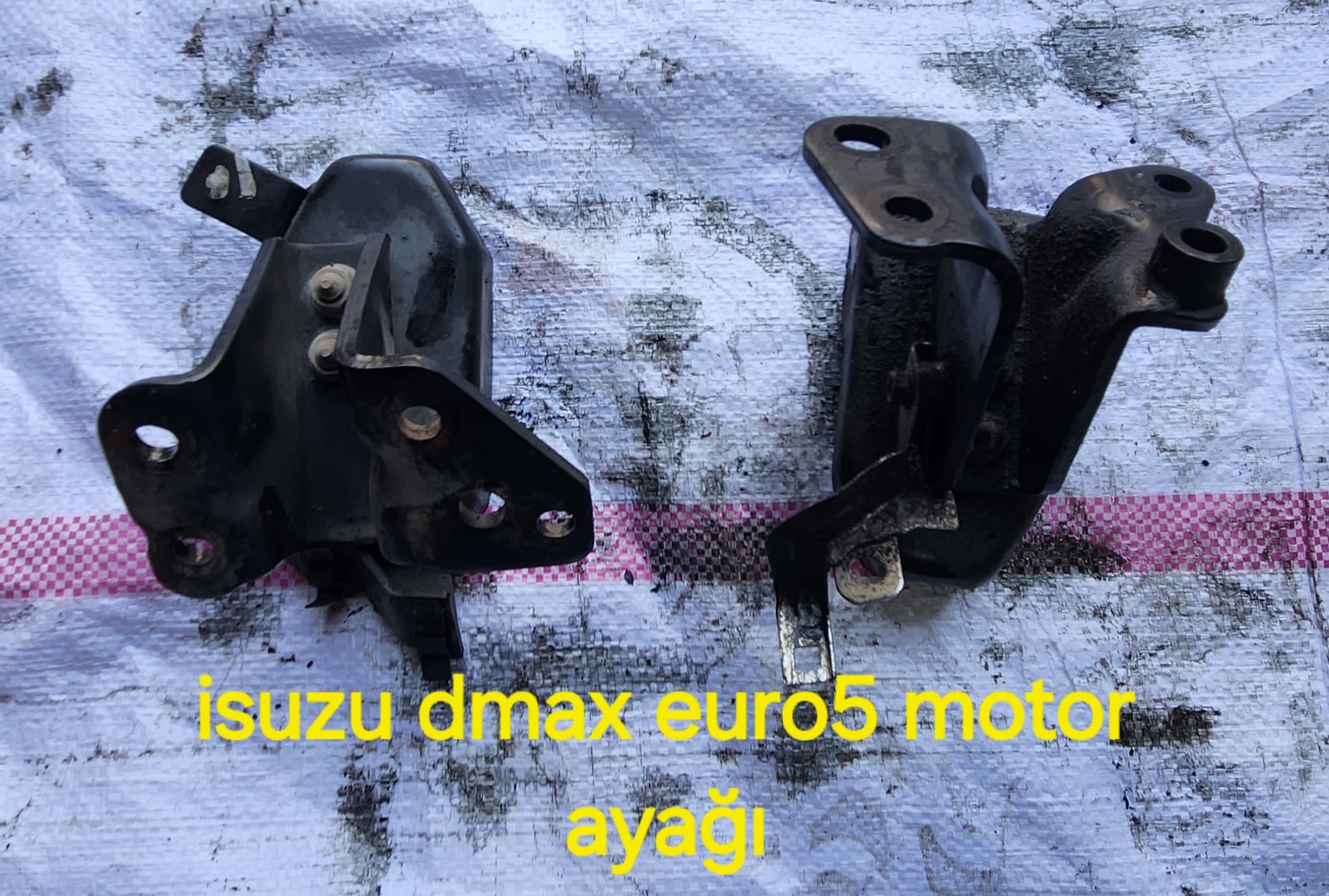 ISUZU DMAX EURO5 MOTOR AYAĞI -X14042025-2630
