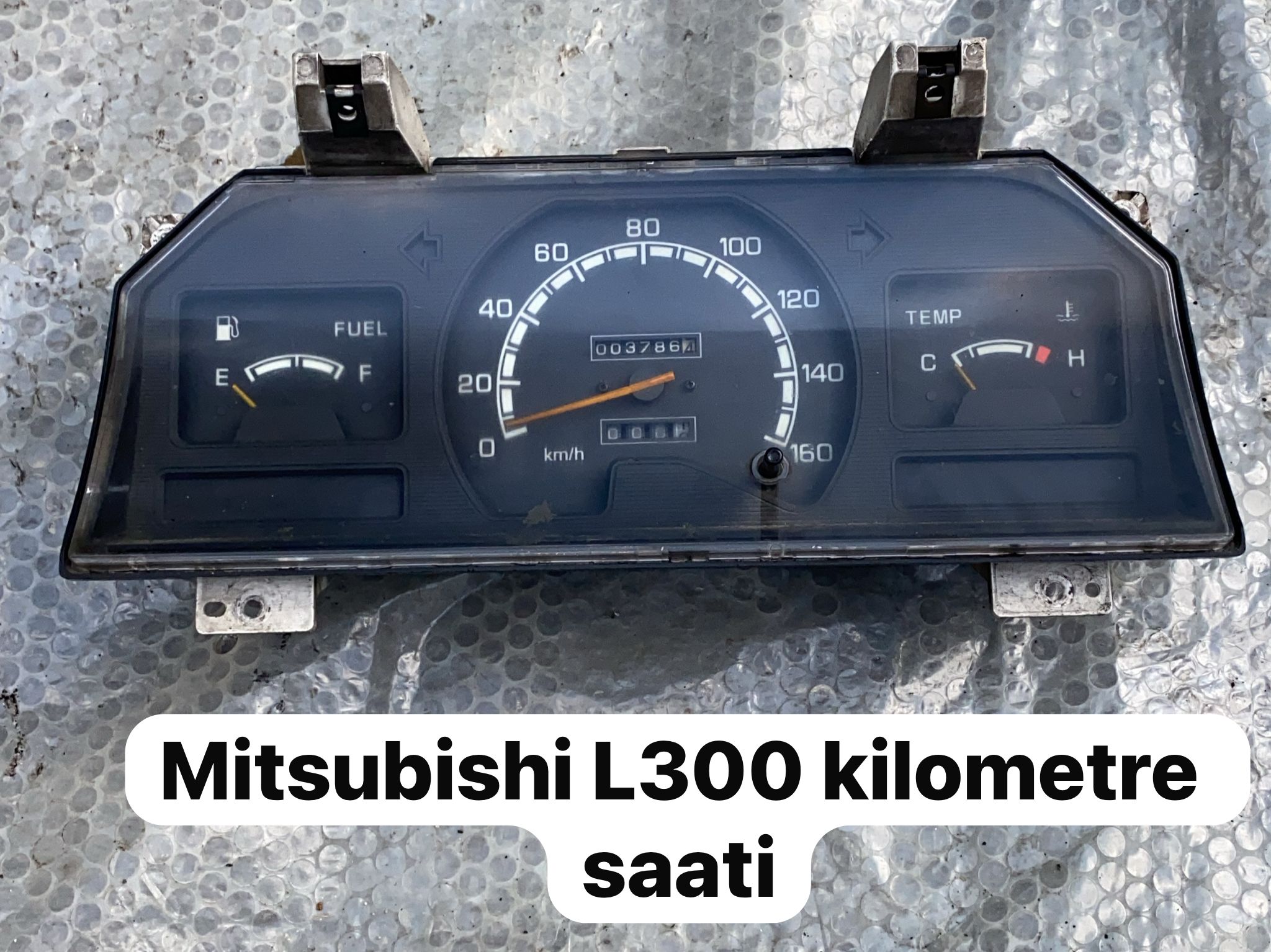 MİTSUBİSHİ L300 KİLOMETRE SAATİ -X14042025-2647