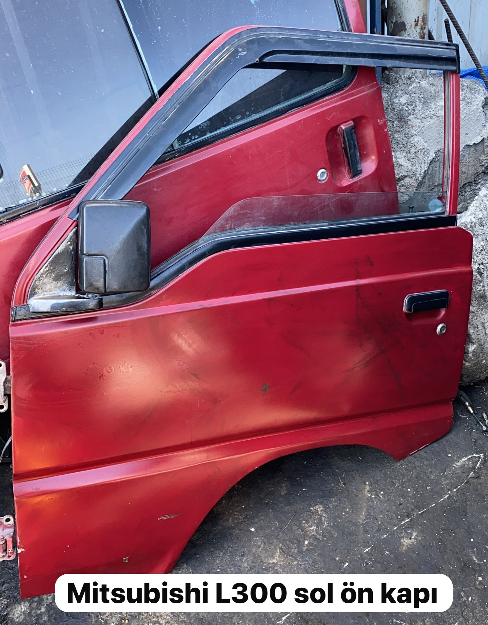MİTSUBİSHİ L300 SOL ÖN KAPI -X14042025-2663
