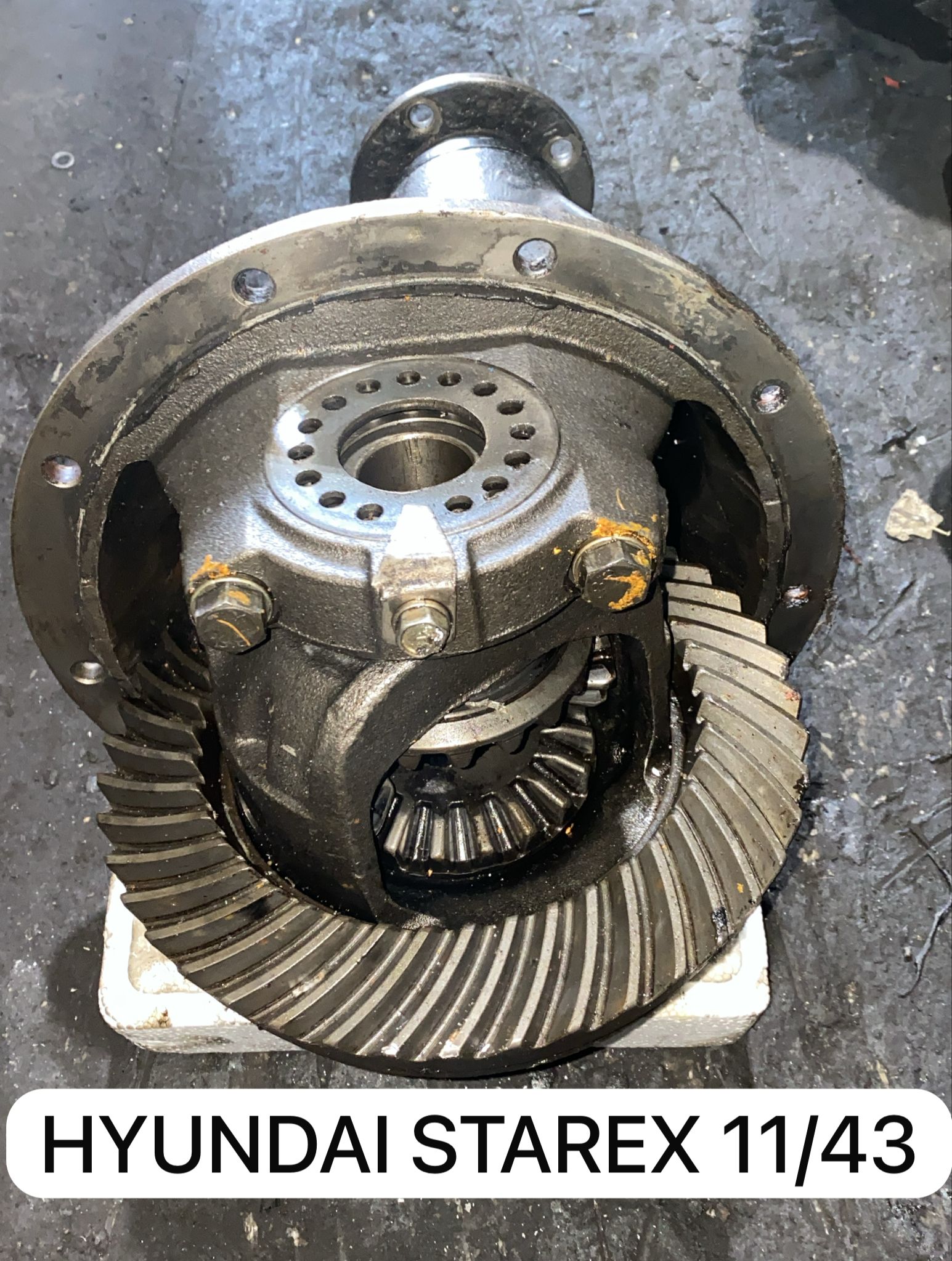 HYUNDAİ STAREX 11-43 ÇIKMA ORJİNAL DEFRANSİYEL -X14042025-4019