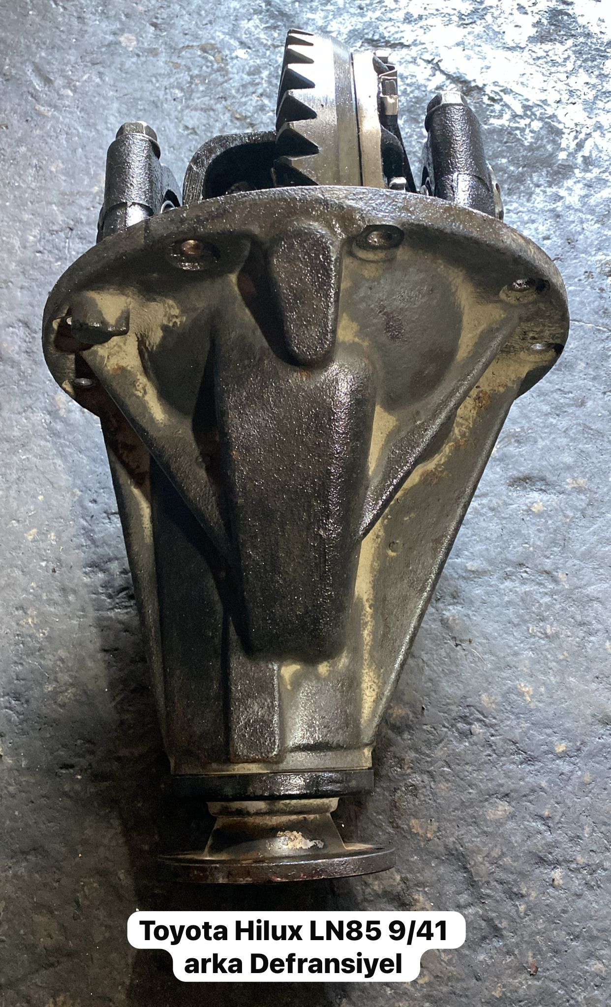 TOYOTA HİLUX LN85 9-41 ARKA DEFRANSİYEL -X14042025-4092