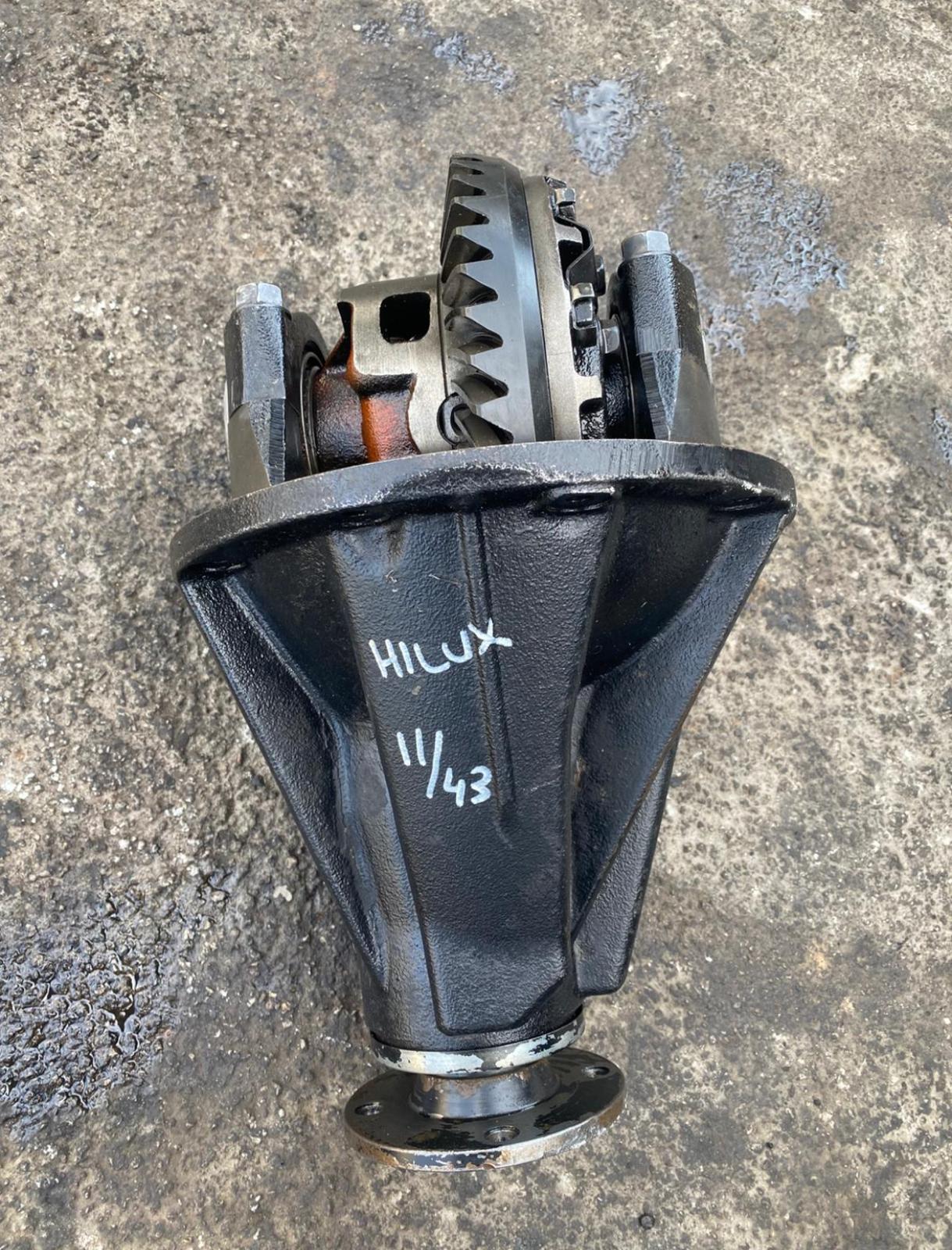 TOYOTA HİLUX 11-43 ÇIKMA ORJİNAL DEFRANSİYEL -X14042025-4332