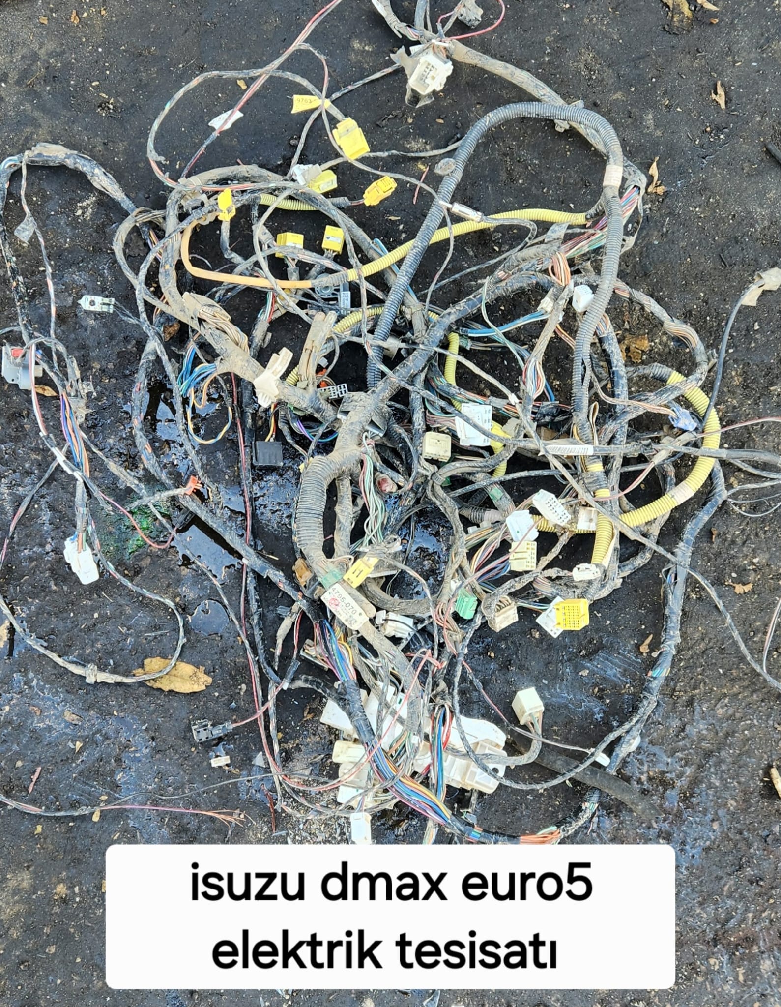 ISUZU DMAX EURO5 ELEKTRİK TESİSATI -X14042025-4424