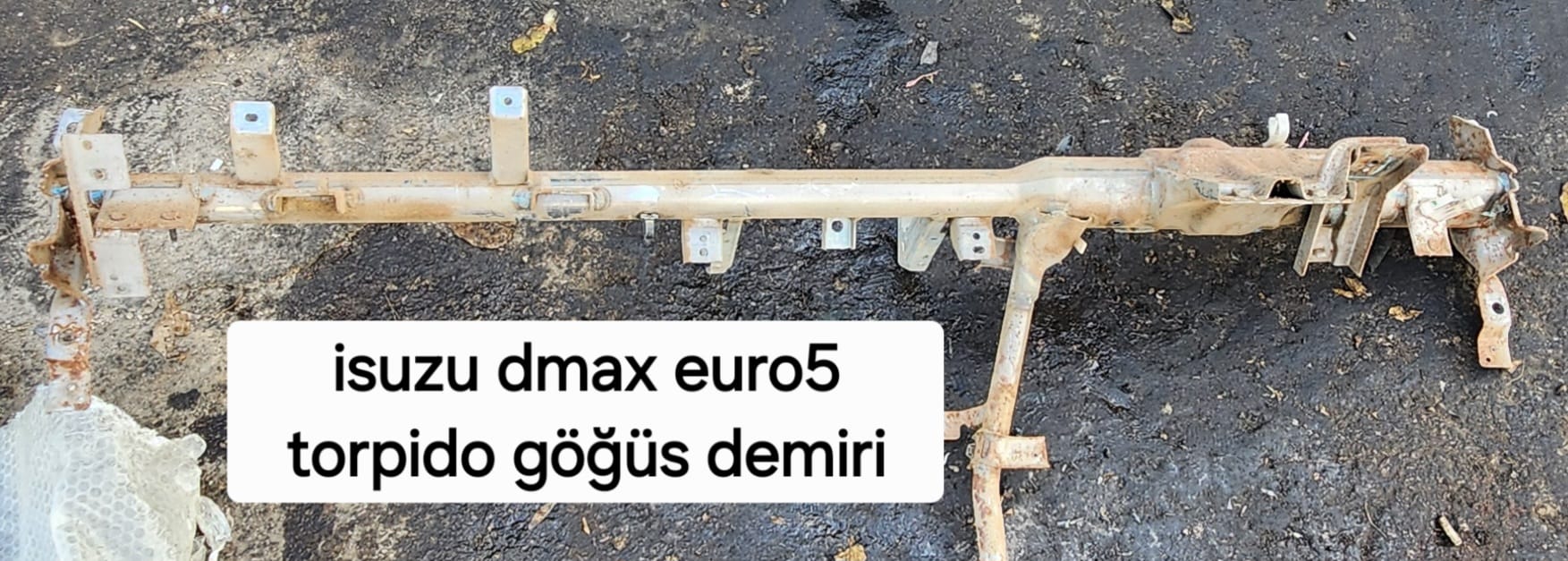 ISUZU DMAX EURO5 TORPİDO GÖĞÜS DEMİRİ -X14042025-4444