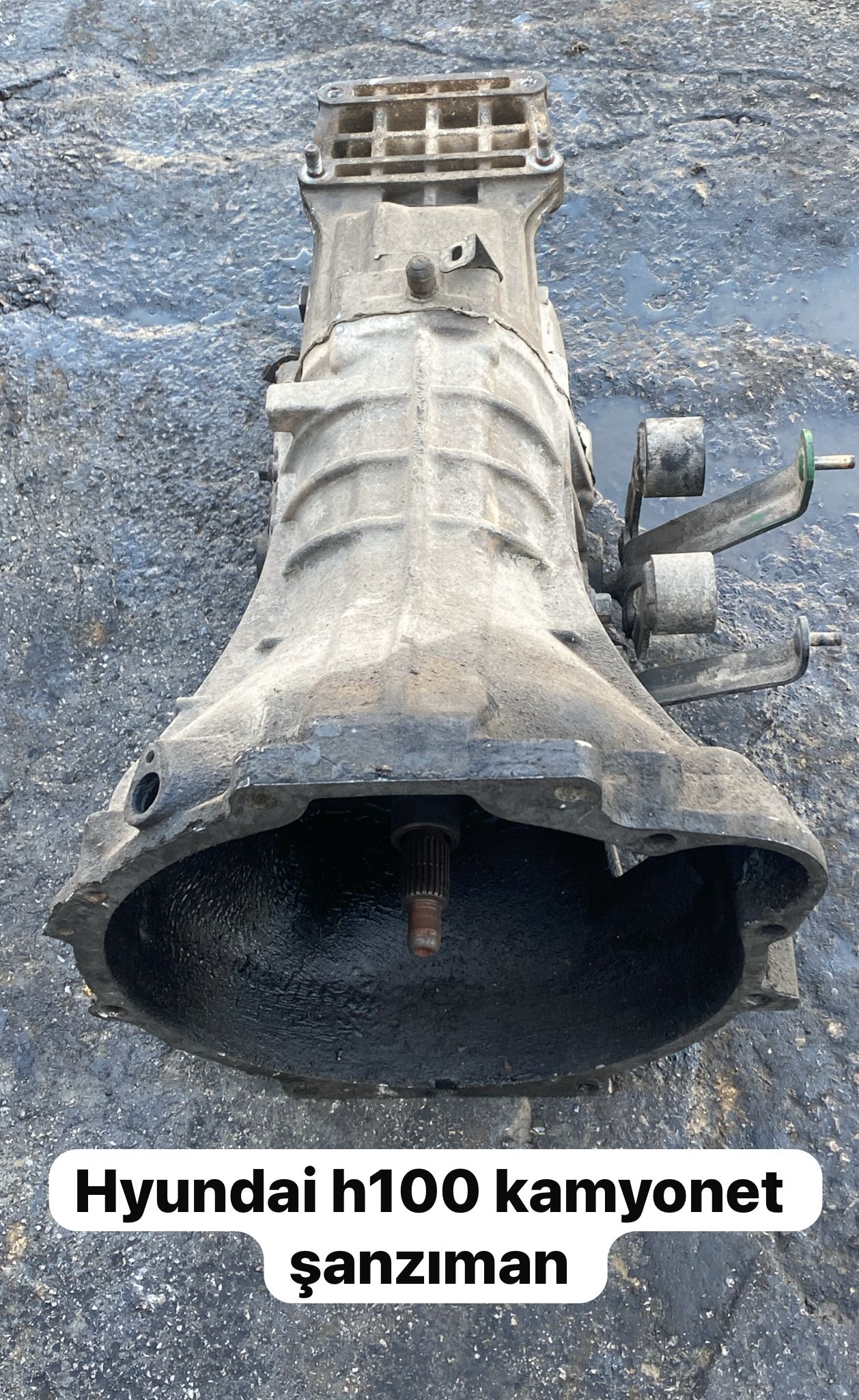 HYUNDAİ H100 KAMYONET ÇIKMA ŞANZUMAN -X14042025-4504