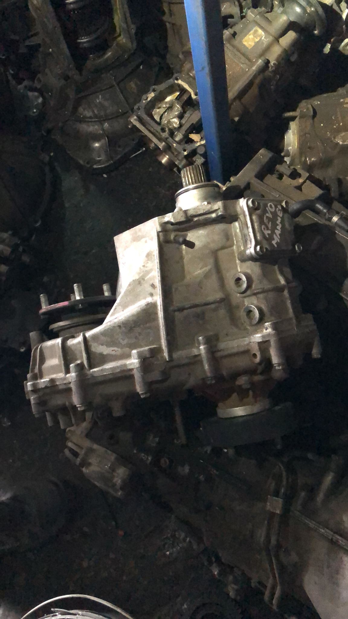 TOYOTA HİLUX REVO ARAZİ ORJİNAL ŞANZUMAN -X14042025-4716