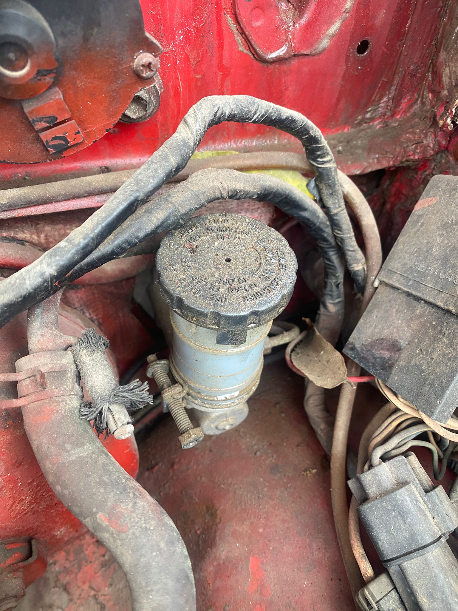 MİTSUBİSHİ L200 1990-1999 HİDROLİK YAĞ BİDONU -X14042025-5014