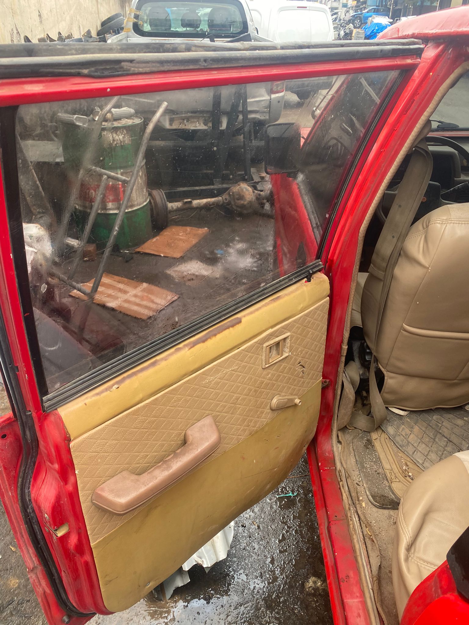 MİTSUBİSHİ L200 1990-1999 SOL ARKA KAPI DÖŞEMESİ -X14042025-5003