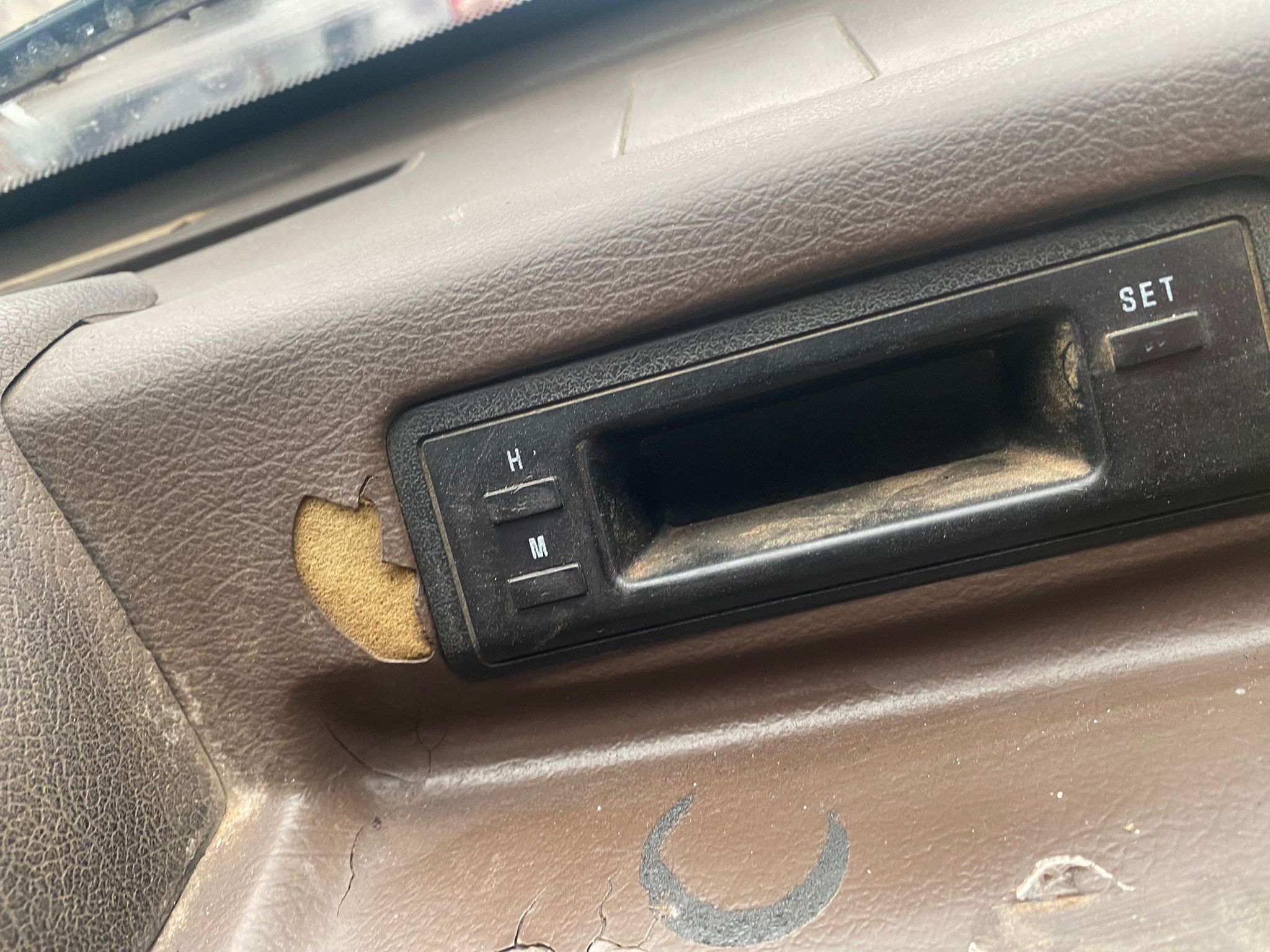 MİTSUBİSHİ L200 1990-1999 SAAT -X14042025-5020