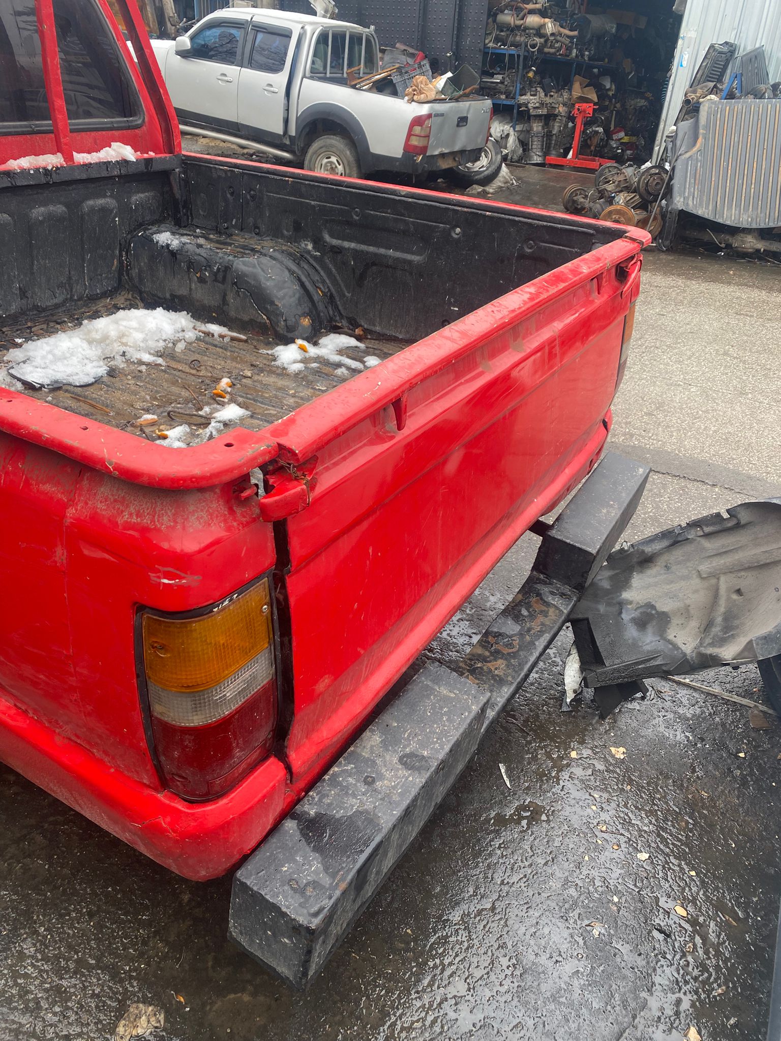 MİTSUBİSHİ L200 1990-1999 BAGAJ KAPAĞI -X14042025-4998