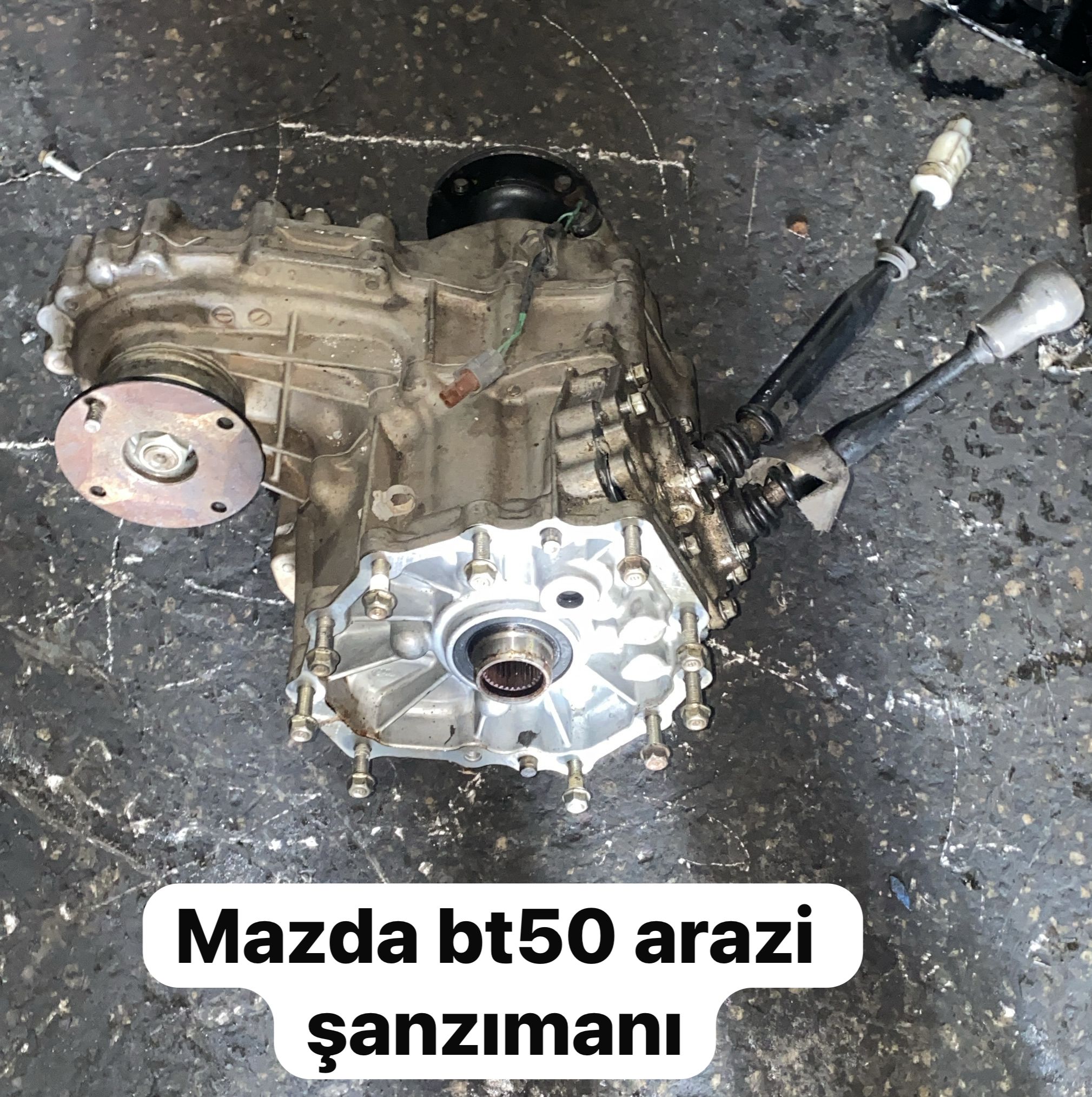 MAZDA BT50 ARAZİ ÇIKMA ORJİNAL ŞANZUMAN -X14042025-5061