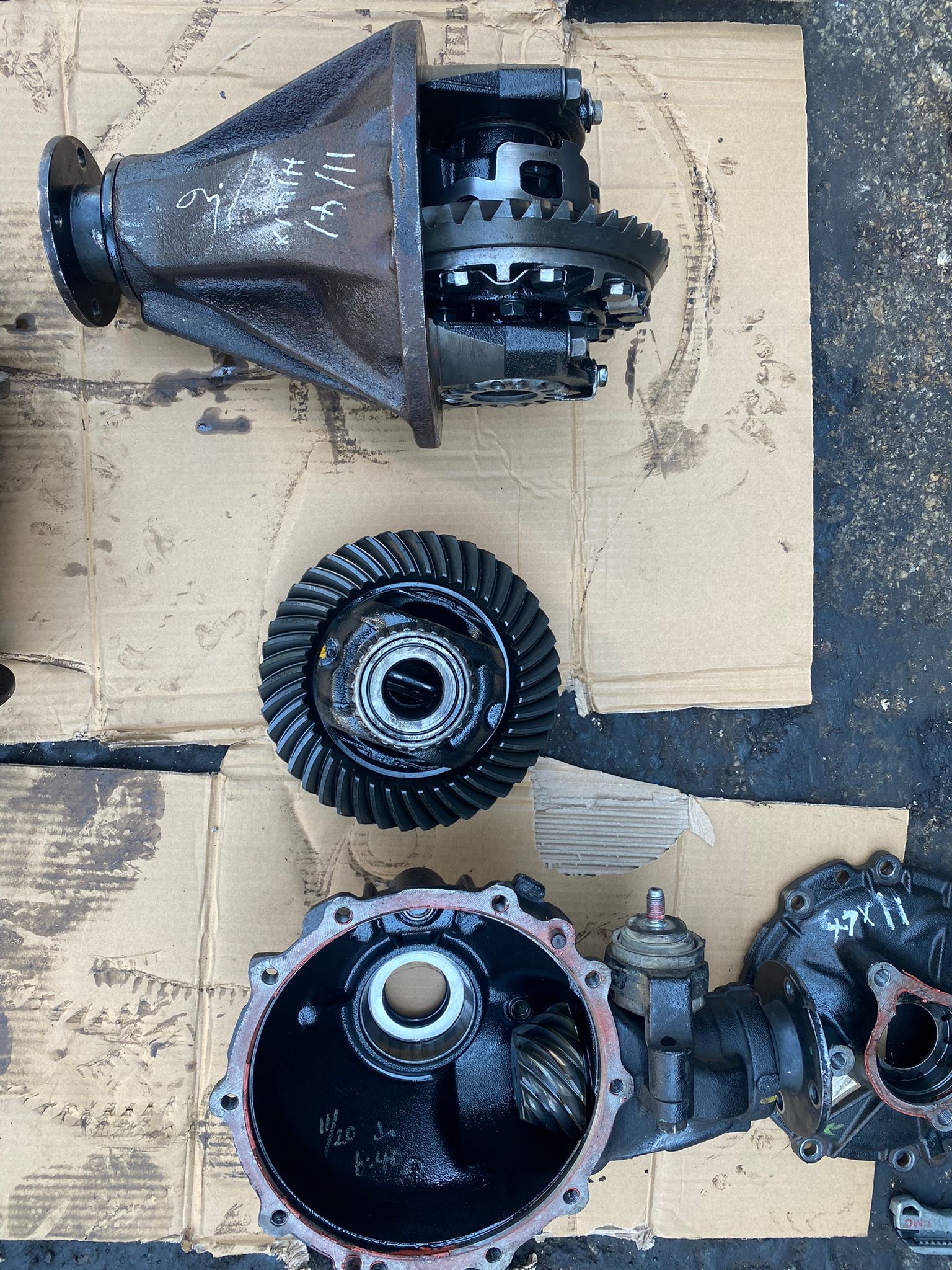 TOYOTA HİLUX VİGO 11-41 ÖN ARKA DEFRANSİYEL -X14042025-5170