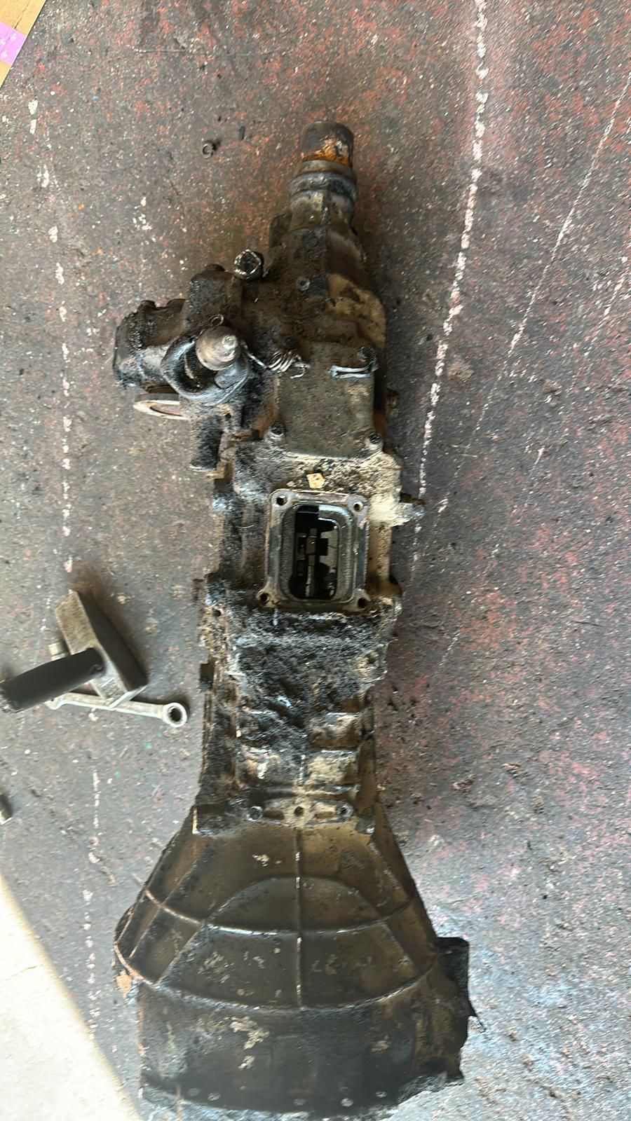 ISUZU TFS 4-2 ÇIKMA ORJİNAL ŞANZUMAN -X14042025-5357