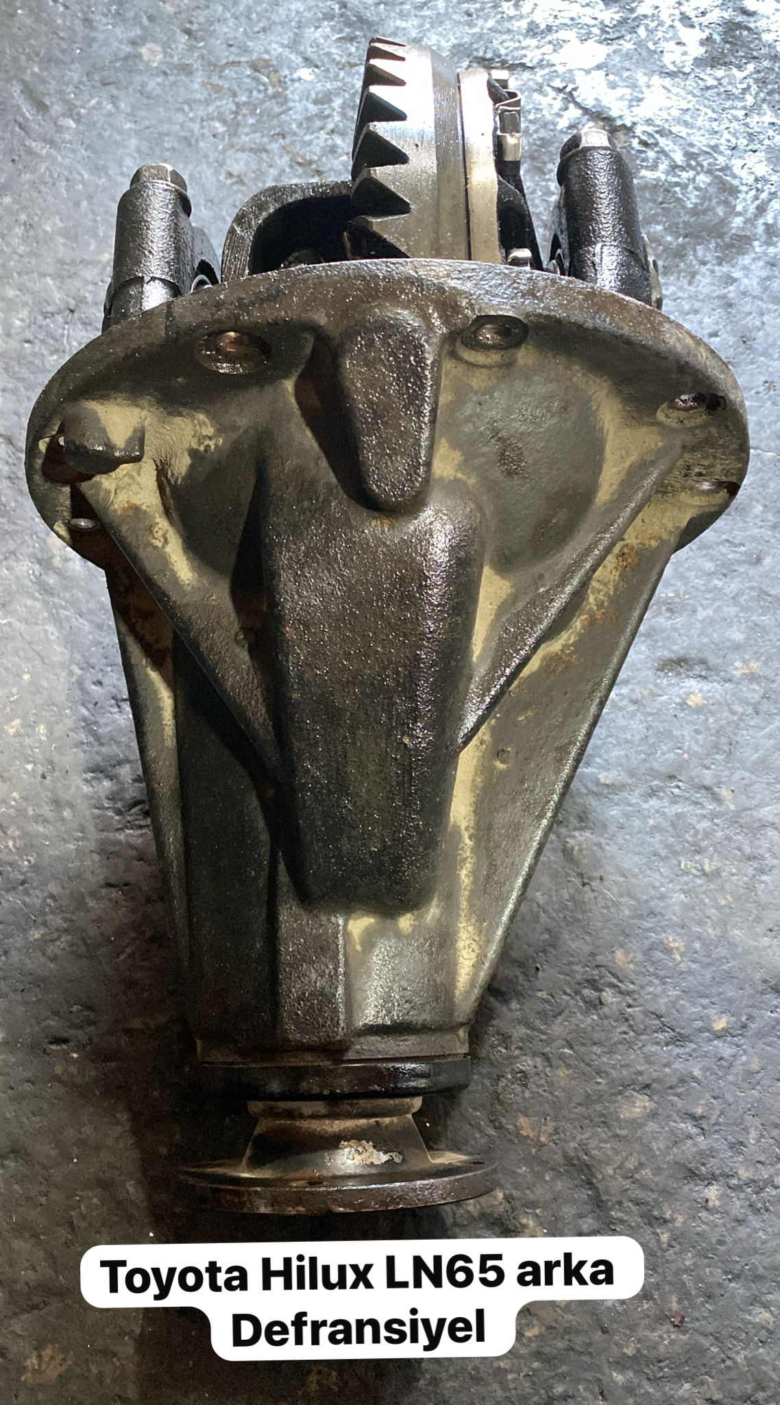 TOYOTA HİLUX LN65 ARKA ORJİNAL DEFRANSİYEL -X14042025-5492