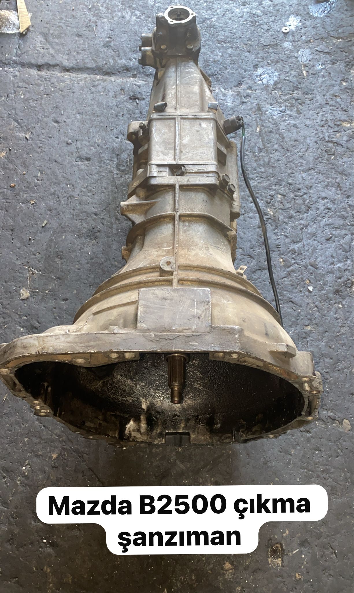 MAZDA B2500 ÇIKMA ORJİNAL ŞANZUMAN -X14042025-5634