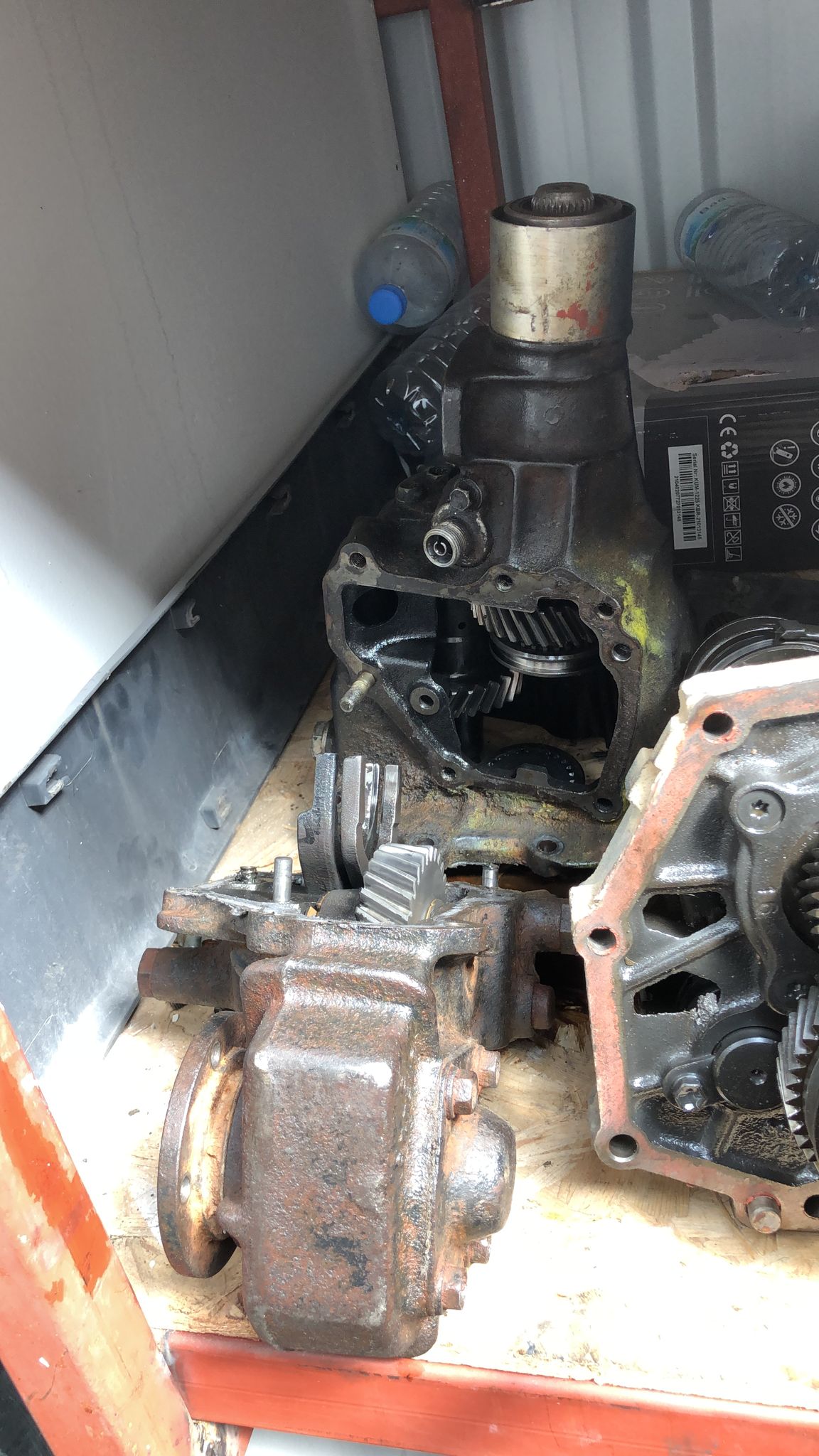 ISUZU TFS ARAZİ ÇIKMA ORJİNAL ŞANZUMAN -X14042025-6012