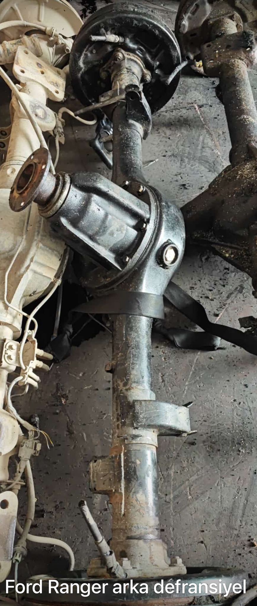 FORD RANGFR ARKA ÇIKMA ORJİNAL DEFRANSİYEL -X14042025-6049