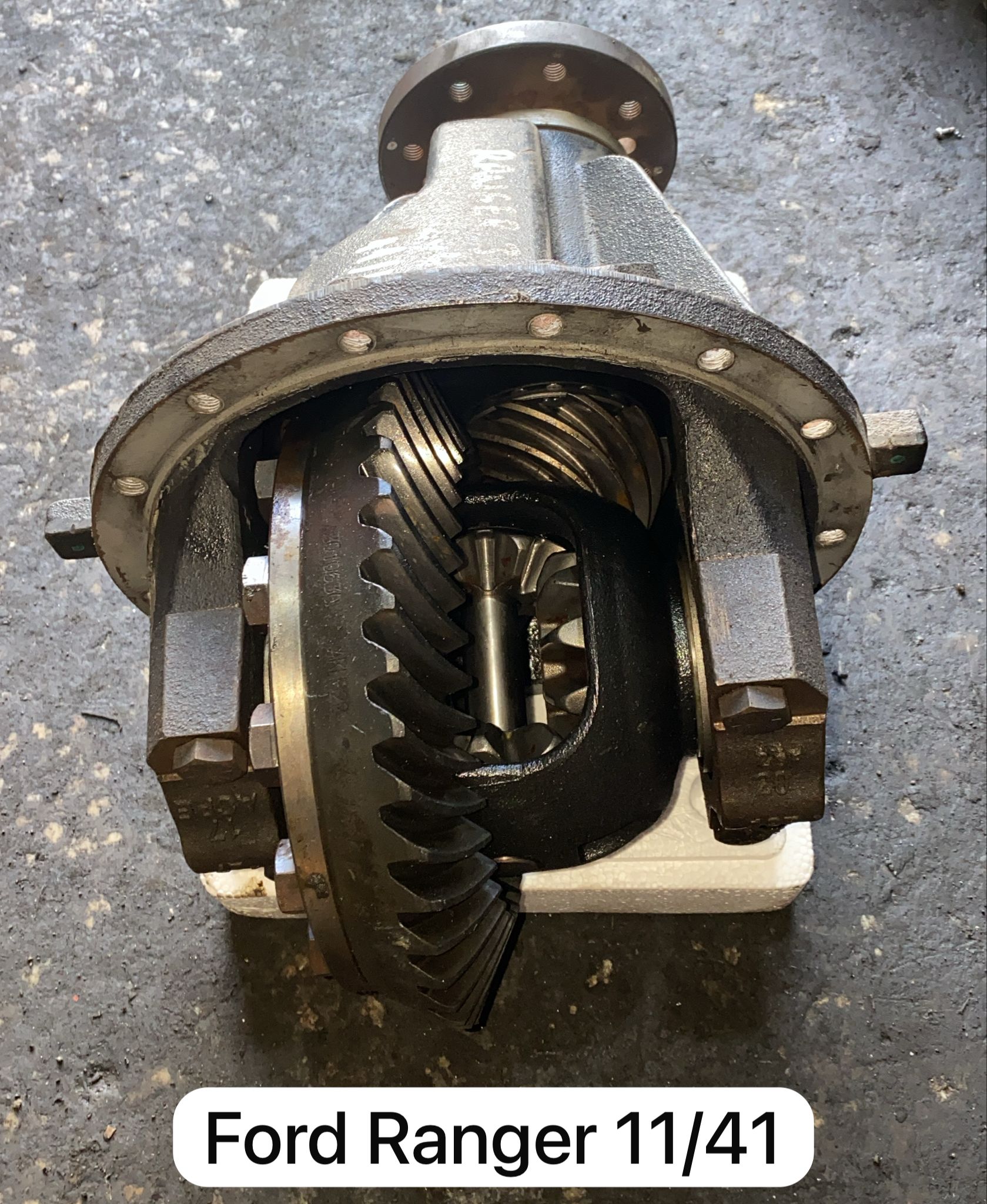 FORD RANGER 11-41 ARKA ORJİNAL DEFRANSİYEL -X14042025-6046